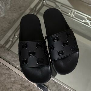 Gucci Black GG Slides